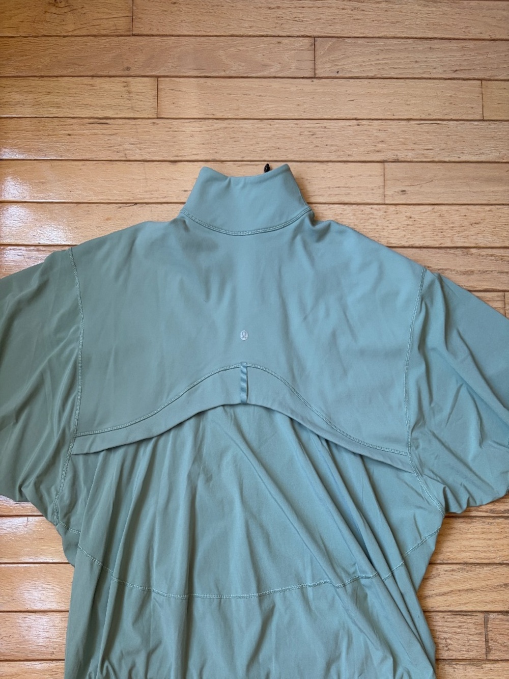 Lululemon Define Relaxed Jacket - Picture 6 of 7